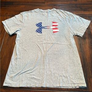 Men’s Under Armour Heat Gear Tshirt with Stars and Stripes Logo